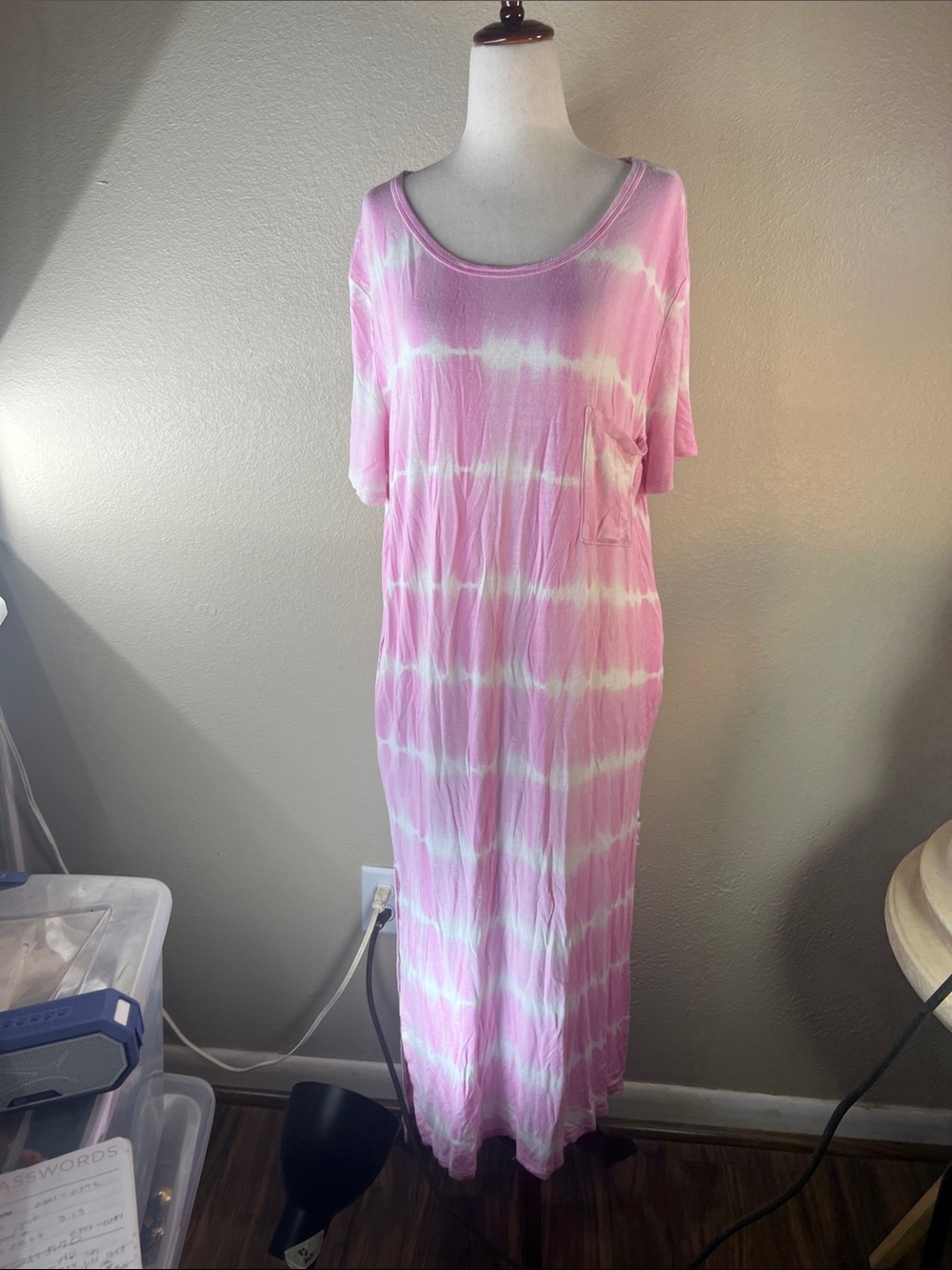 Umgee Pink and White Tie-Dye Pocket Maxi Tee